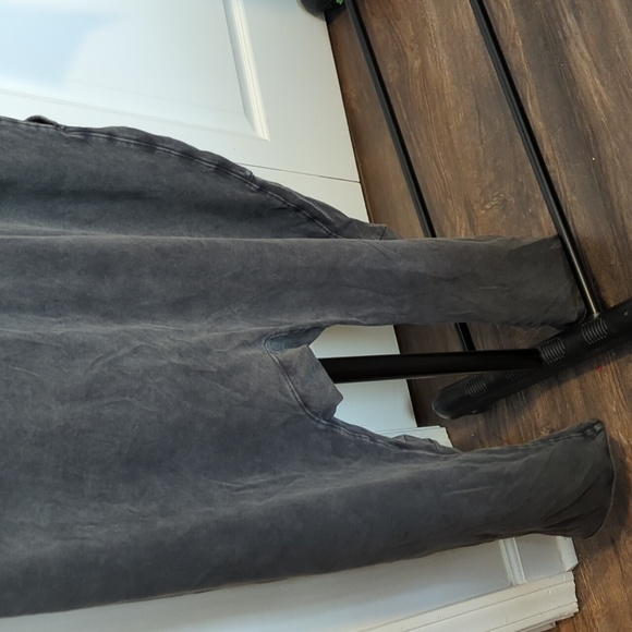 Free People Hot Shot Onesie - Washed Black NWT - Picture 8 of 8